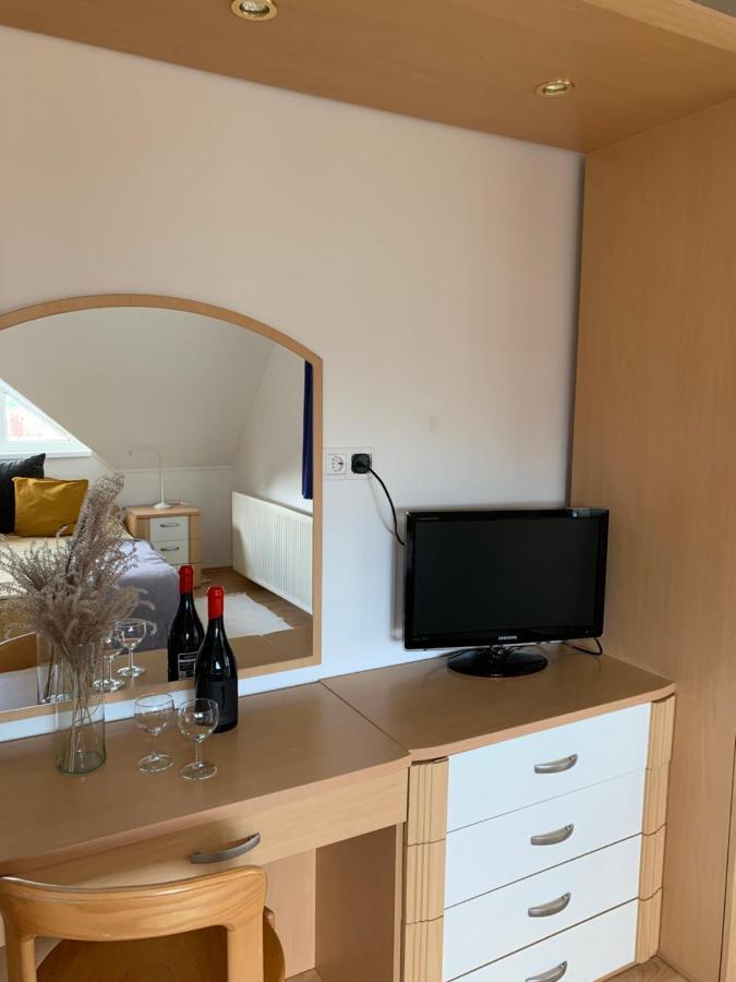 Lilium Villa Hévíz Εξωτερικό φωτογραφία